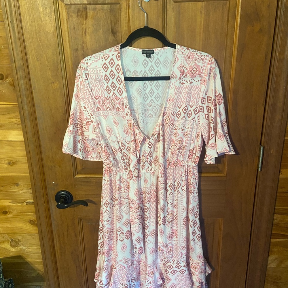 Coco + Carmen Pink and White Geometric Dress